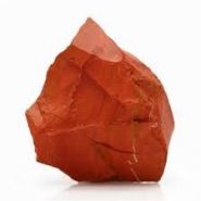 Jaspis, rdeč, naravni surovi kristal, 10cm